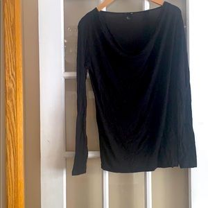 Scoop neck long sleeve
